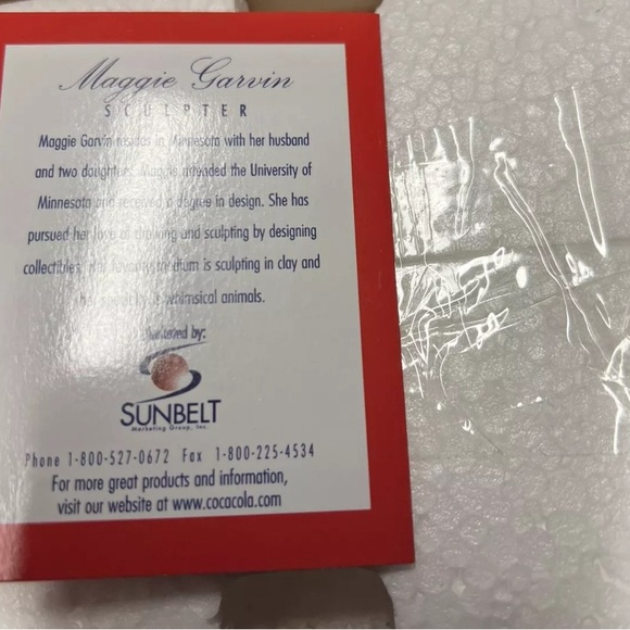 COCA-COLA  Bunny 🐰 "Bottle Buddies" FIGURINE! 2000 Issue! Brand New In Box!VTG - Picture 4 of 16